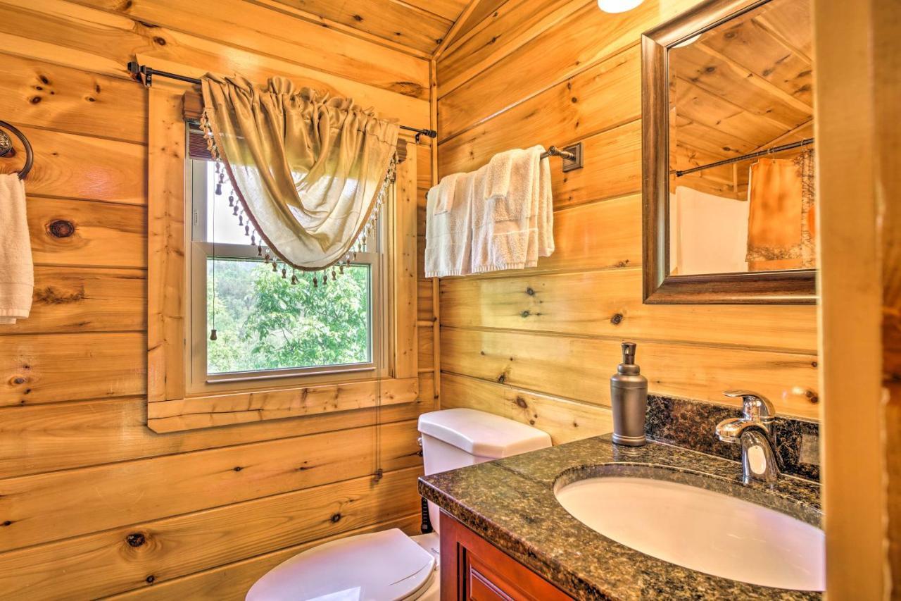 Pigeon Forge Cabin Sauna, Saltwater Pool And Views! セバービル エクステリア 写真