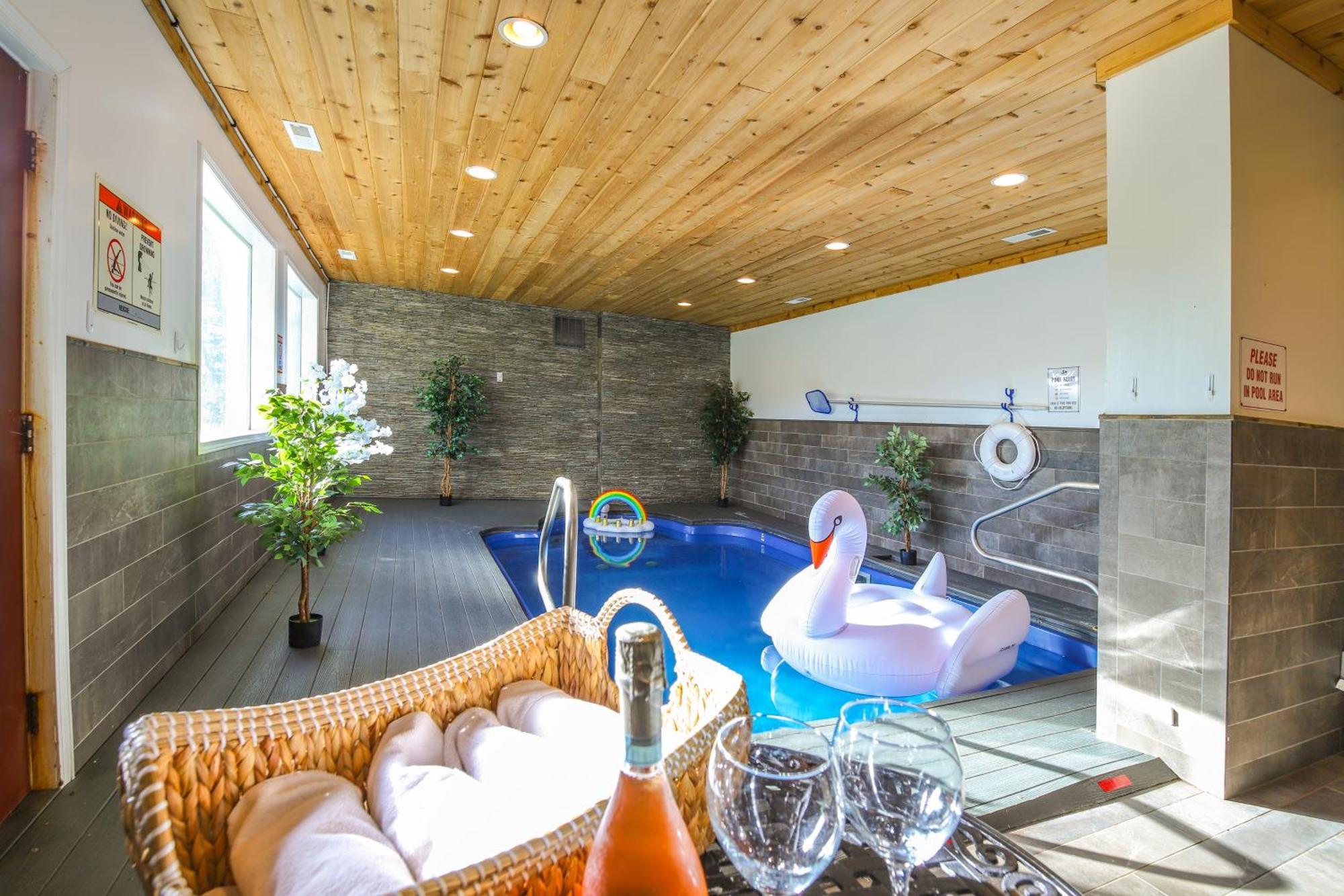 Pigeon Forge Cabin Sauna, Saltwater Pool And Views! セバービル エクステリア 写真